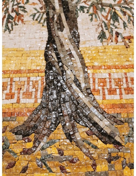 لوحة شجرة الزيتون عند القطاف – مصنوعة من حجارة القدس