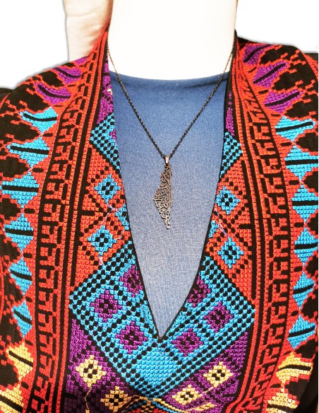 Stainless Steel Necklace with Arabic 'Palestine' Inscription (Black)