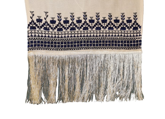 Palestinian - Oriental Tatreez shawl (Hand made...